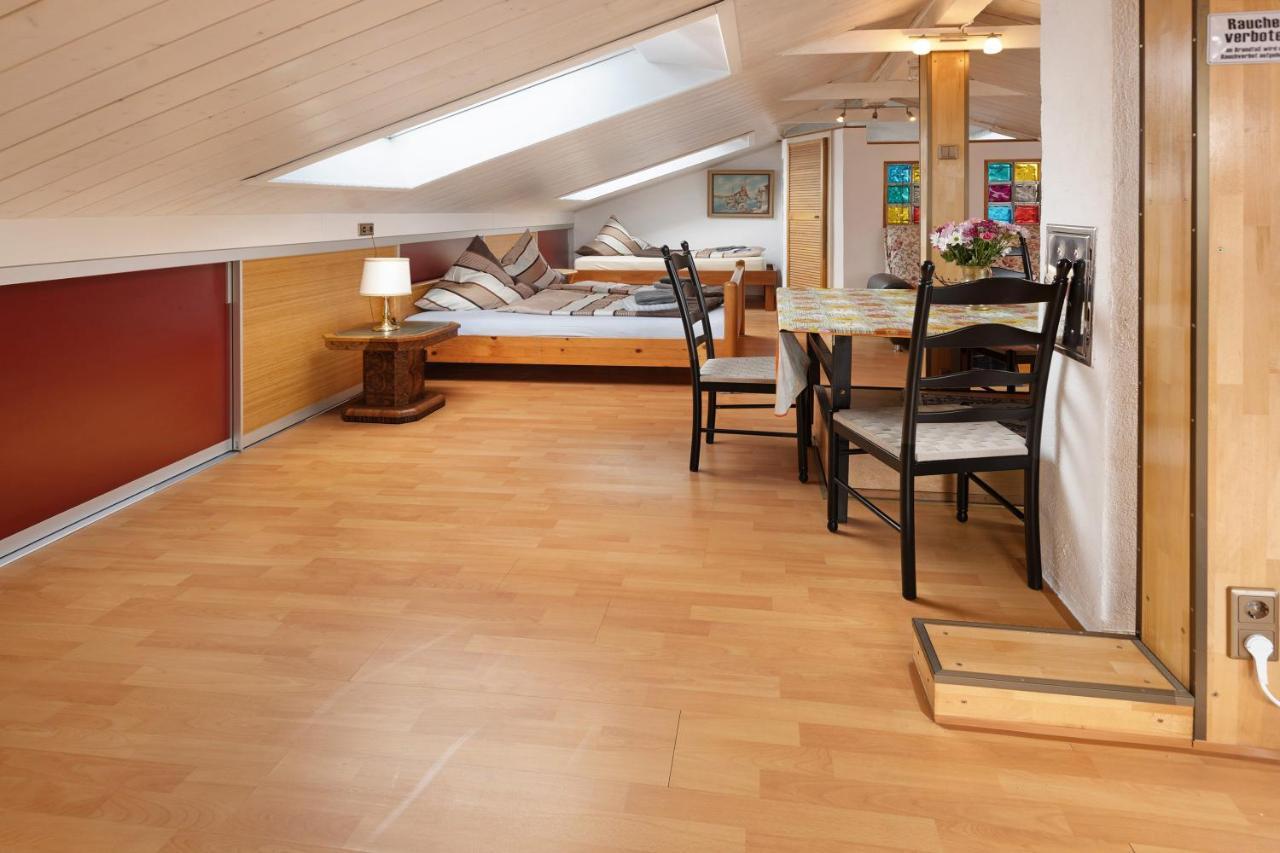Haus Schwanenweg Apartment Konstanz Bagian luar foto